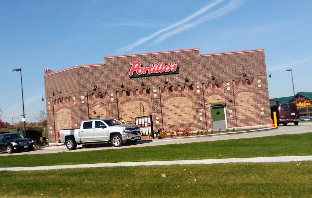 Portillos Hot Dogs | meal takeaway | 8450 Hudson Rd, Woodbury, MN 55125, USA | 6122950100 OR +1 612-295-0100