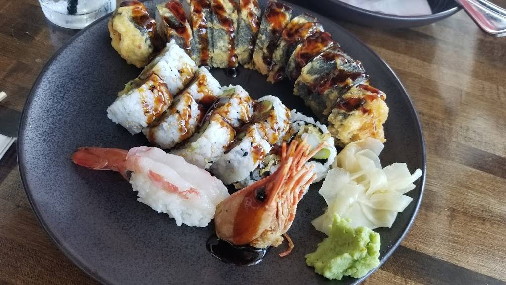 Phat Boy Sushi & Kitchen | restaurant | 949 Federal Hwy, Deerfield Beach, FL 33441, USA | 7542275489 OR +1 754-227-5489
