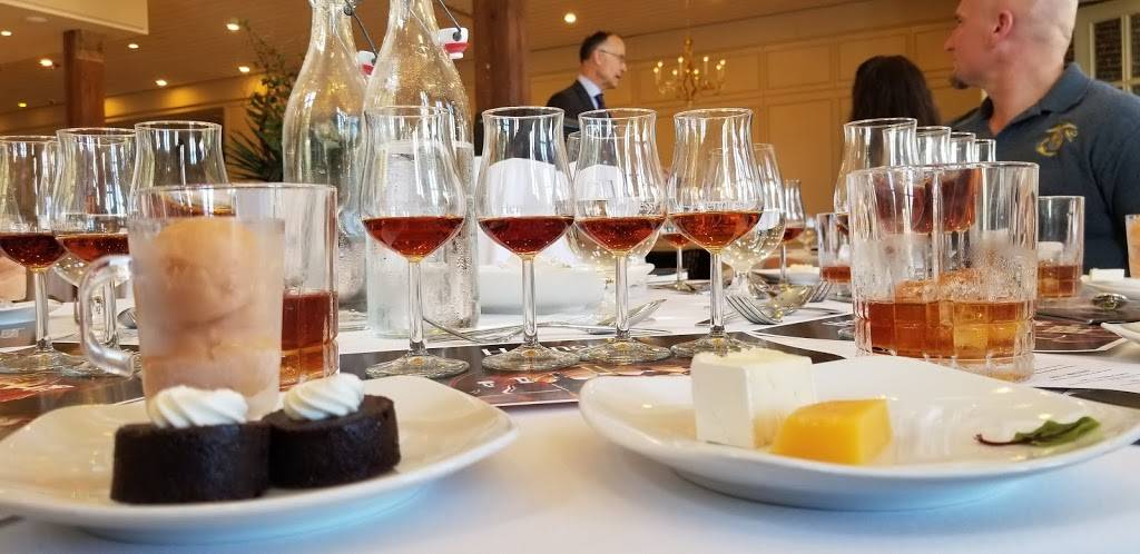 Tradds | restaurant | 167 E Bay St, Charleston, SC 29401, USA | 8434147661 OR +1 843-414-7661