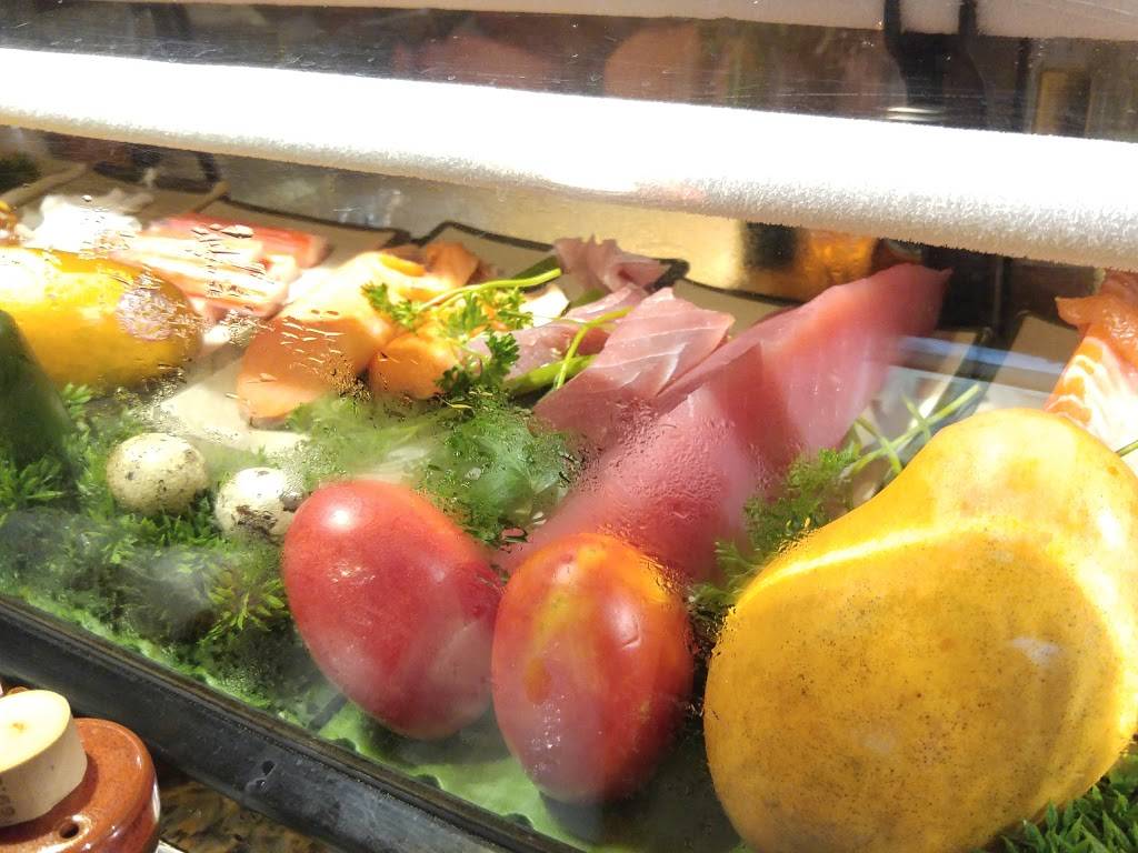 Blue Fugu Japanese Steakhouse | restaurant | 4615 Gulf Blvd, St Pete Beach, FL 33706, USA | 7273676762 OR +1 727-367-6762