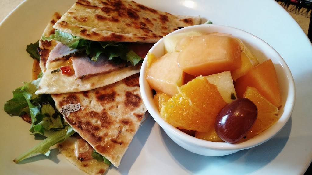 Zoës Kitchen | restaurant | 8018 Park Ln Suite 100, Dallas, TX 75231, USA | 4692329203 OR +1 469-232-9203