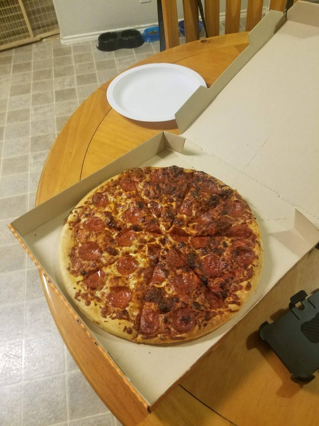 Little Caesars Pizza | meal takeaway | 9827 Potranco Rd, San Antonio, TX 78251, USA | 2107989983 OR +1 210-798-9983