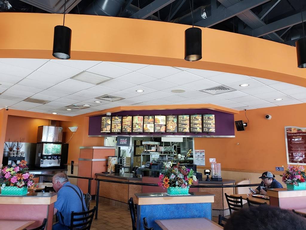 Taco Bell | meal takeaway | 5651 E Kings Canyon Rd, Fresno, CA 93727, USA | 5592510541 OR +1 559-251-0541