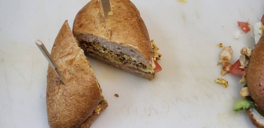 Laredos Burrito and Taco Shop | restaurant | 2563, 545 TN-46, Dickson, TN 37055, USA | 6153268604 OR +1 615-326-8604