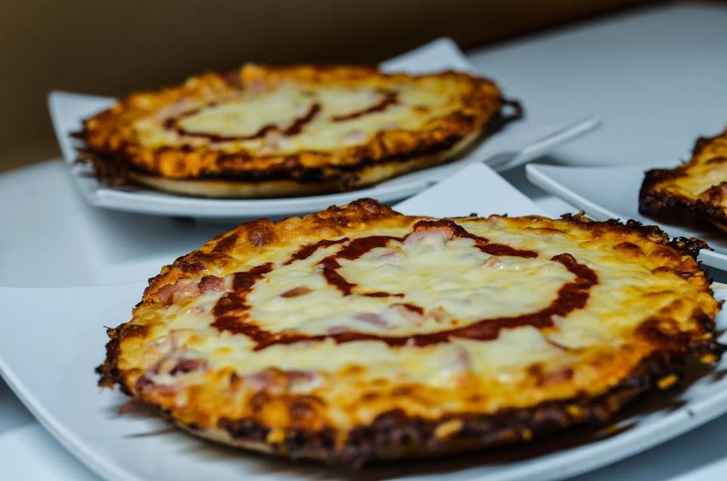 Cono Pizza | restaurant | 1200 SW 67th Ave, Miami, FL 33144, USA | 3056398492 OR +1 305-639-8492