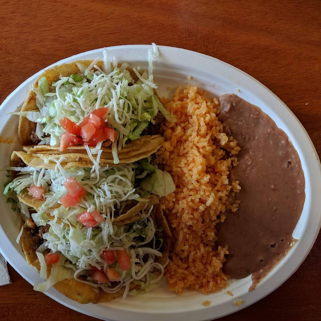 El Famous Burrito | restaurant | 1214 Central Rd, Mt Prospect, IL 60056, USA | 8477881844 OR +1 847-788-1844