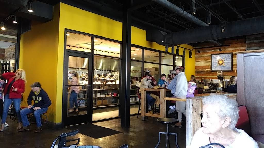 Sunspot Restaurant | restaurant | 2200 Cumberland Ave, Knoxville, TN 37916, USA | 8656374663 OR +1 865-637-4663