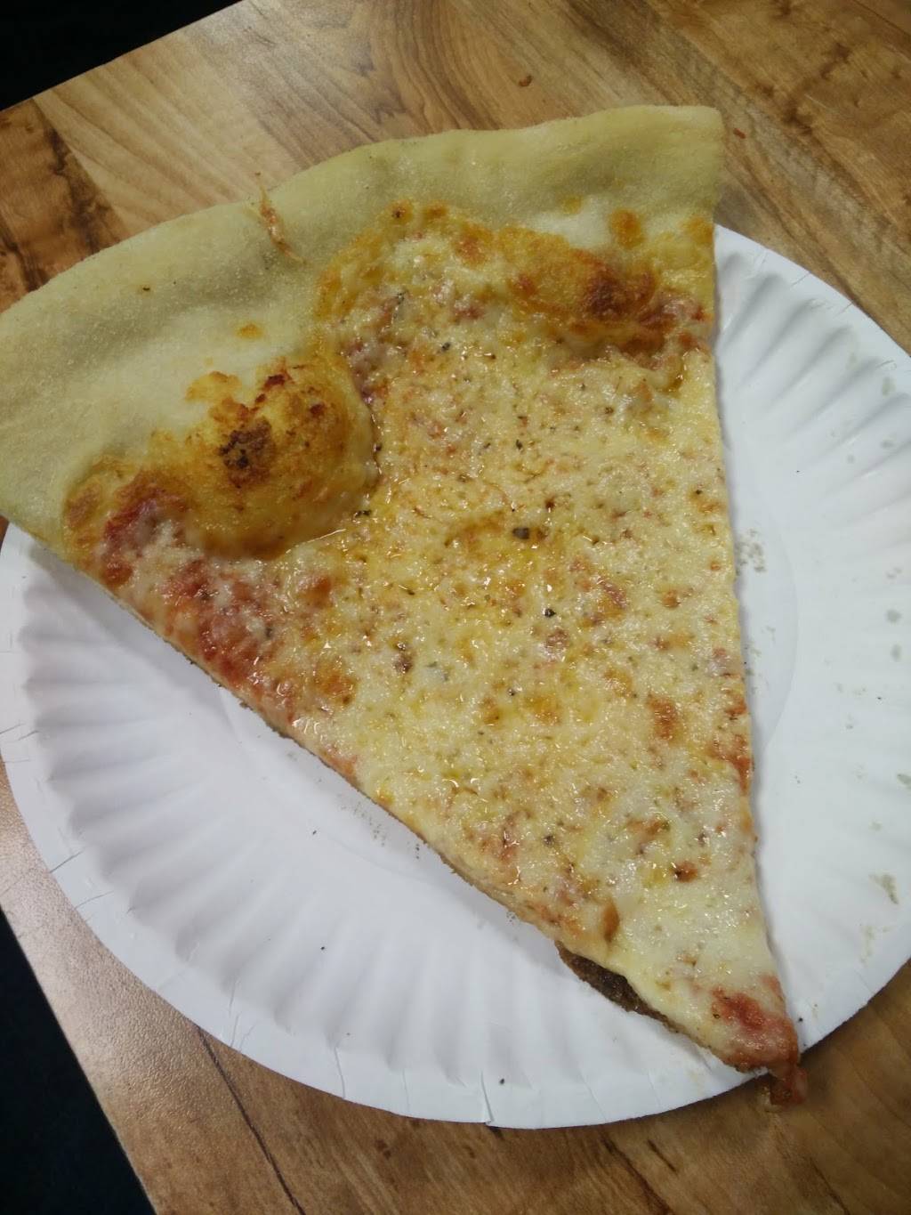 East End Pizza & Deli | restaurant | 113 East Ave, Rochester, NY 14604, USA | 5854344280 OR +1 585-434-4280