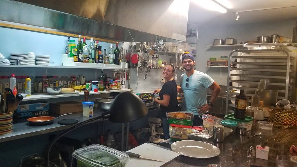 Infusions Cafe | restaurant | 410 E Boynton Beach Blvd, Boynton Beach, FL 33435, USA | 5615780272 OR +1 561-578-0272