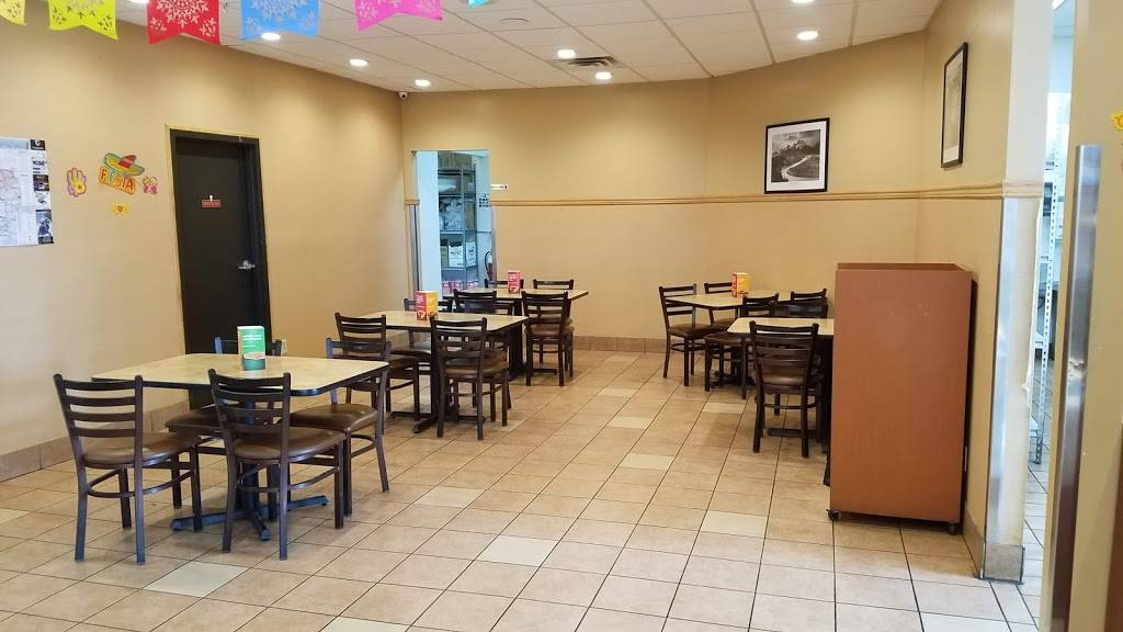 Taco Johns | restaurant | 5952 Large Ave NE, Albertville, MN 55301, USA | 7632767187 OR +1 763-276-7187