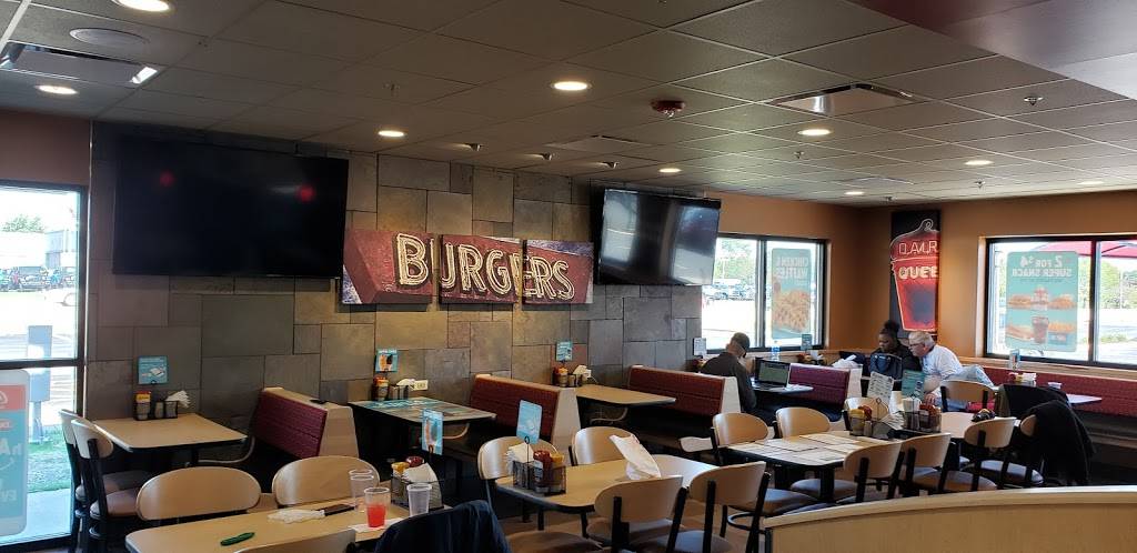 Dairy Queen Grill & Chill | restaurant | 4559 W Lincoln Hwy, Matteson, IL 60443, USA | 7088980359 OR +1 708-898-0359