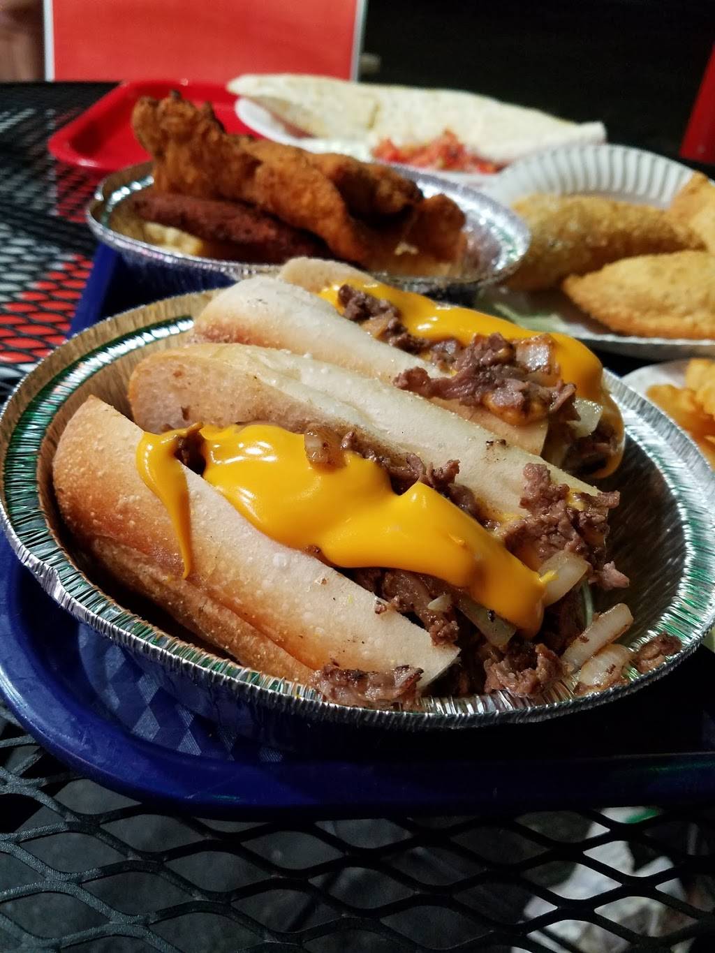 The Spot | restaurant | 918 E Jericho Turnpike, Huntington Station, NY 11746, USA | 6314237768 OR +1 631-423-7768