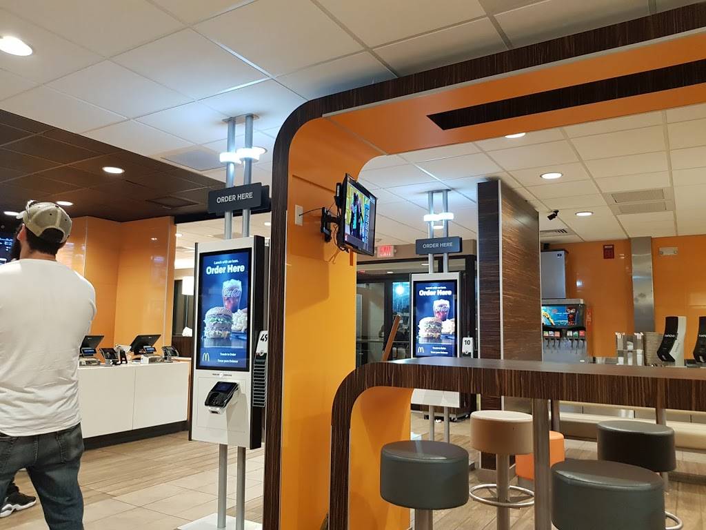 McDonalds | cafe | 2439 Barnum Ave, Stratford, CT 06614, USA | 2033788789 OR +1 203-378-8789