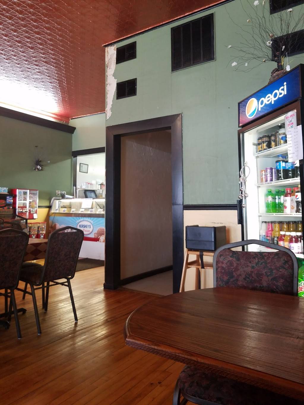 Boondocks Pizza LLC | restaurant | 111 N Main St, Bellevue, MI 49021, USA | 2697639339 OR +1 269-763-9339