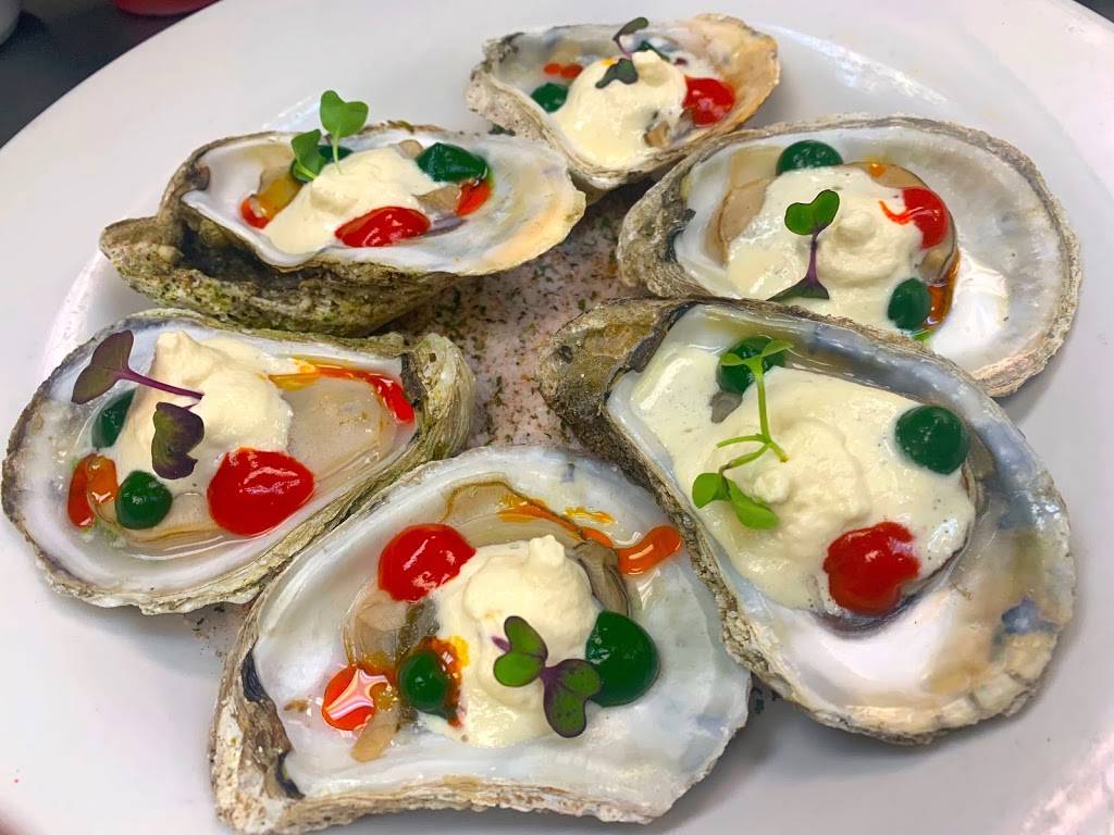 Vera Maes Bistro | restaurant | 207-209 S Walnut St, Muncie, IN 47305, USA | 7657474941 OR +1 765-747-4941