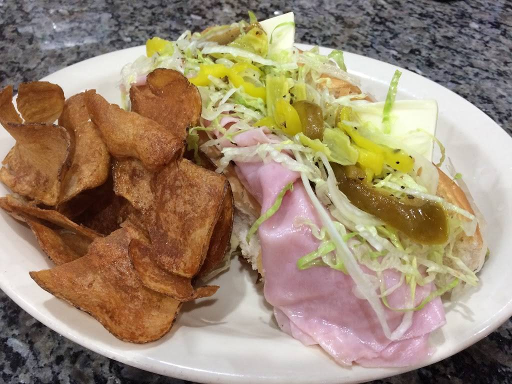 Food Lovers Cafe | restaurant | 125 Center Pl Way, St. Augustine, FL 32095, USA | 9043420695 OR +1 904-342-0695