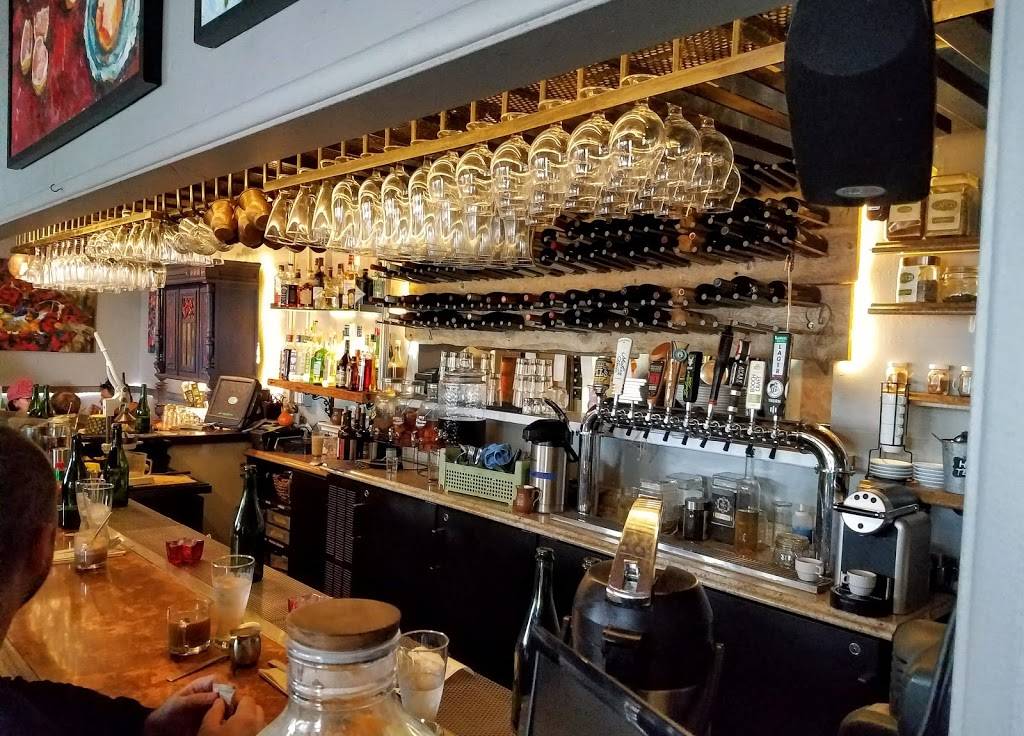 Cafe 21 University Heights | restaurant | 2736 Adams Ave, San Diego, CA 92116, USA | 6196402121 OR +1 619-640-2121