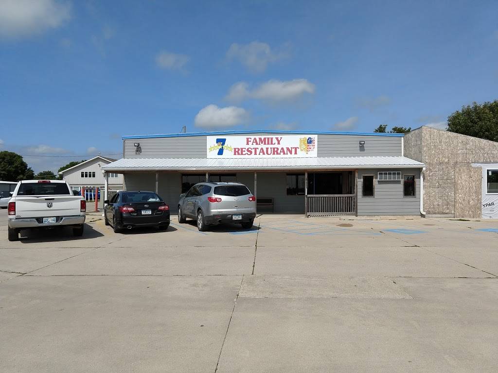 7 Stars Family Restaurant - Clear Lake | restaurant | 2309 3rd Ave S, Clear Lake, IA 50428, USA | 6412318026 OR +1 641-231-8026