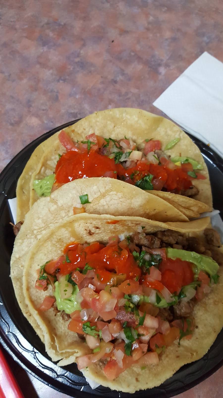 Alvaros Mexican Food | restaurant | 12608 Sabre Springs Pkwy, San Diego, CA 92128, USA | 8584863637 OR +1 858-486-3637