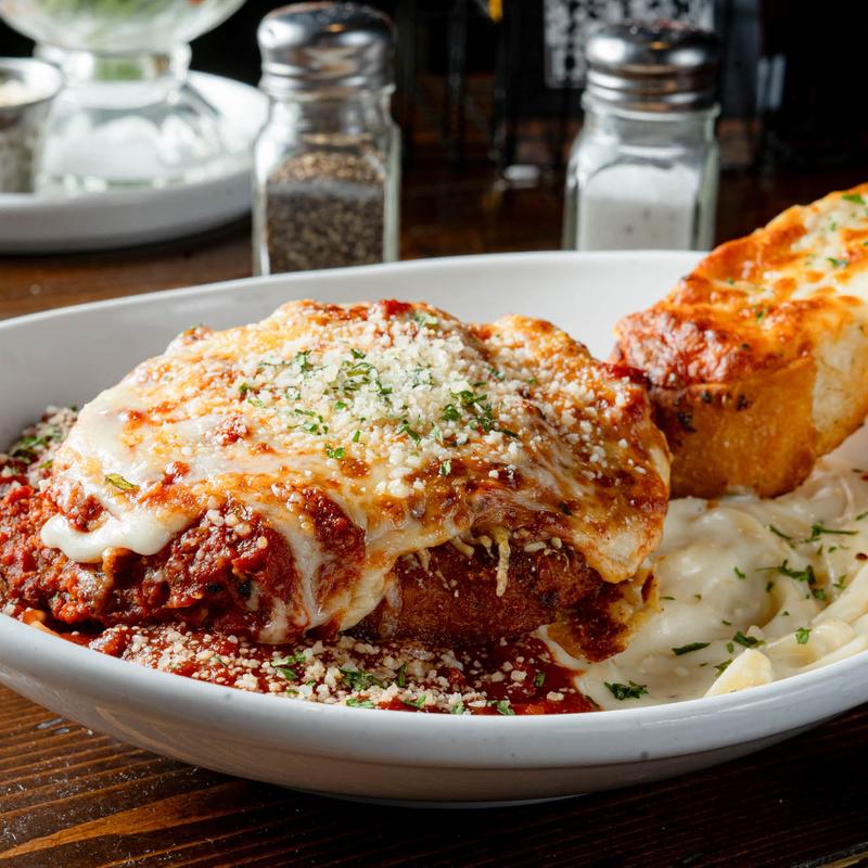 Whos on 1st | restaurant | 810 E 1st St, Ankeny, IA 50021, USA | 5159659191 OR +1 515-965-9191