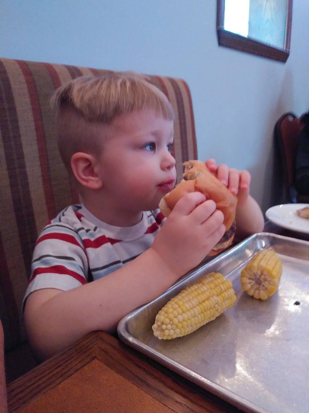 Route 8 BBQ | restaurant | 3932 William Flinn Hwy, Allison Park, PA 15101, USA | 4122137504 OR +1 412-213-7504