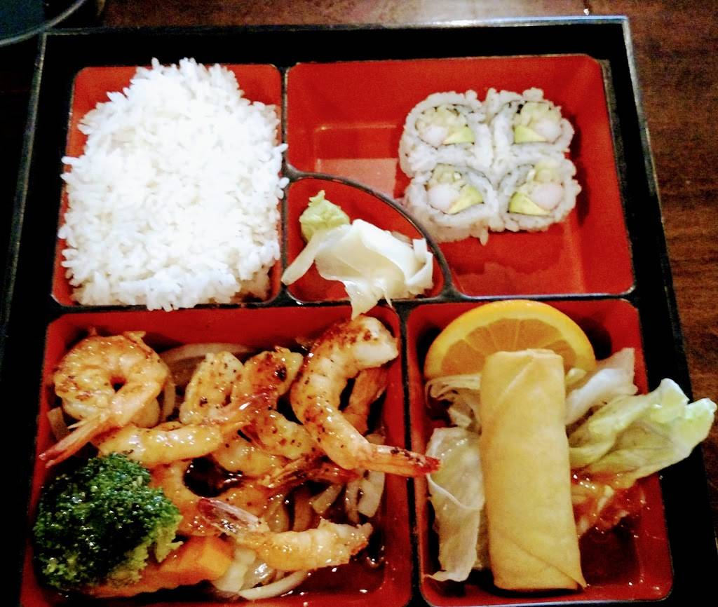 Sake House Japanese Sushi Bar and Steak House 日本壽司吧和牛排館 | restaurant | 9770 Dorchester Rd Unit 103, Summerville, SC 29485, USA | 8439005979 OR +1 843-900-5979