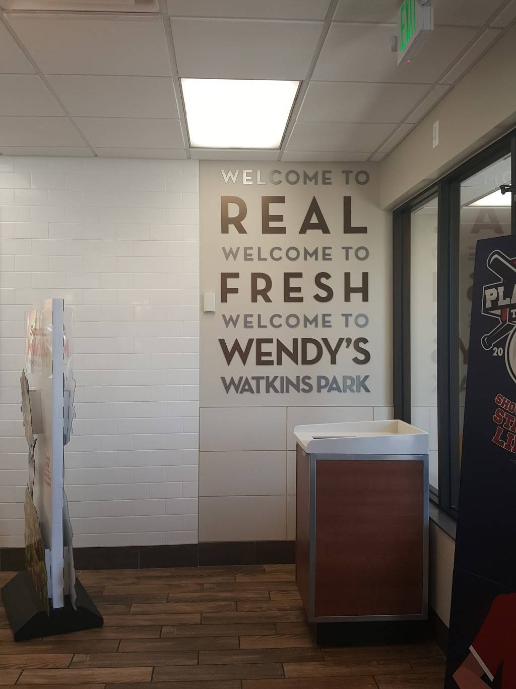 Wendys | restaurant | 8 Watkins Park Dr, Kettering, MD 20774, USA | 3012493928 OR +1 301-249-3928