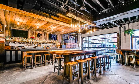 Wayward Smokehouse | restaurant | 1117 S Charles St, Baltimore, MD 21230, USA | 4102232269 OR +1 410-223-2269