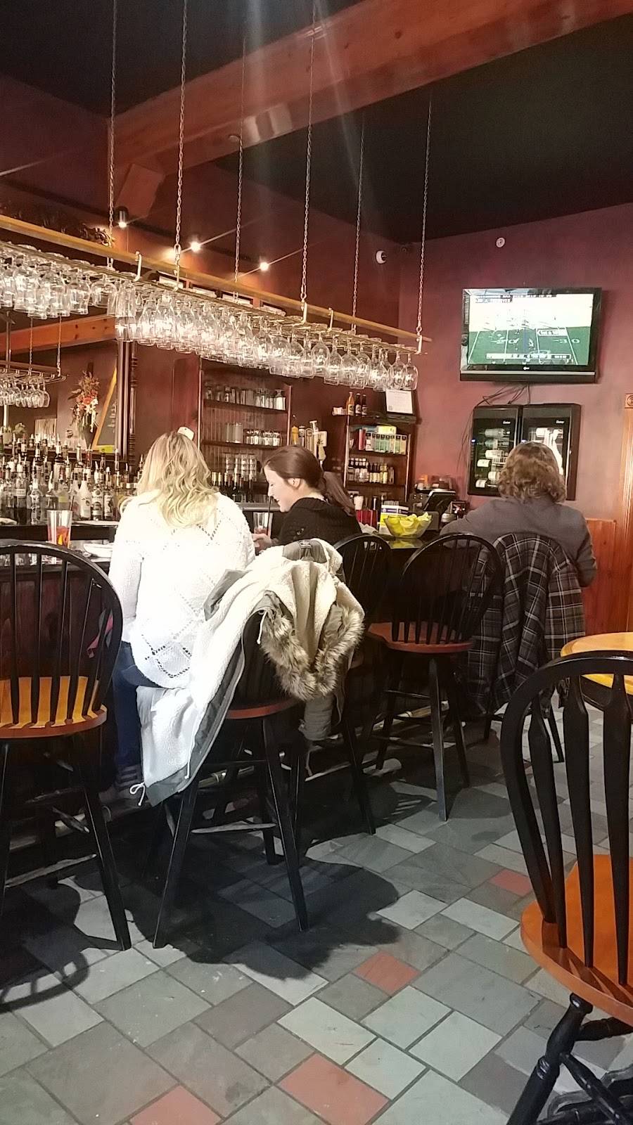 Black Rock Steakhouse | restaurant | 284 River St, Springfield, VT 05156, USA | 8028852200 OR +1 802-885-2200