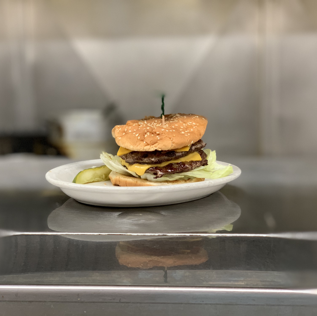 Skyland Family Restaurant | restaurant | A, 2862, 4544 South Blvd, Charlotte, NC 28209, USA | 7045226522 OR +1 704-522-6522