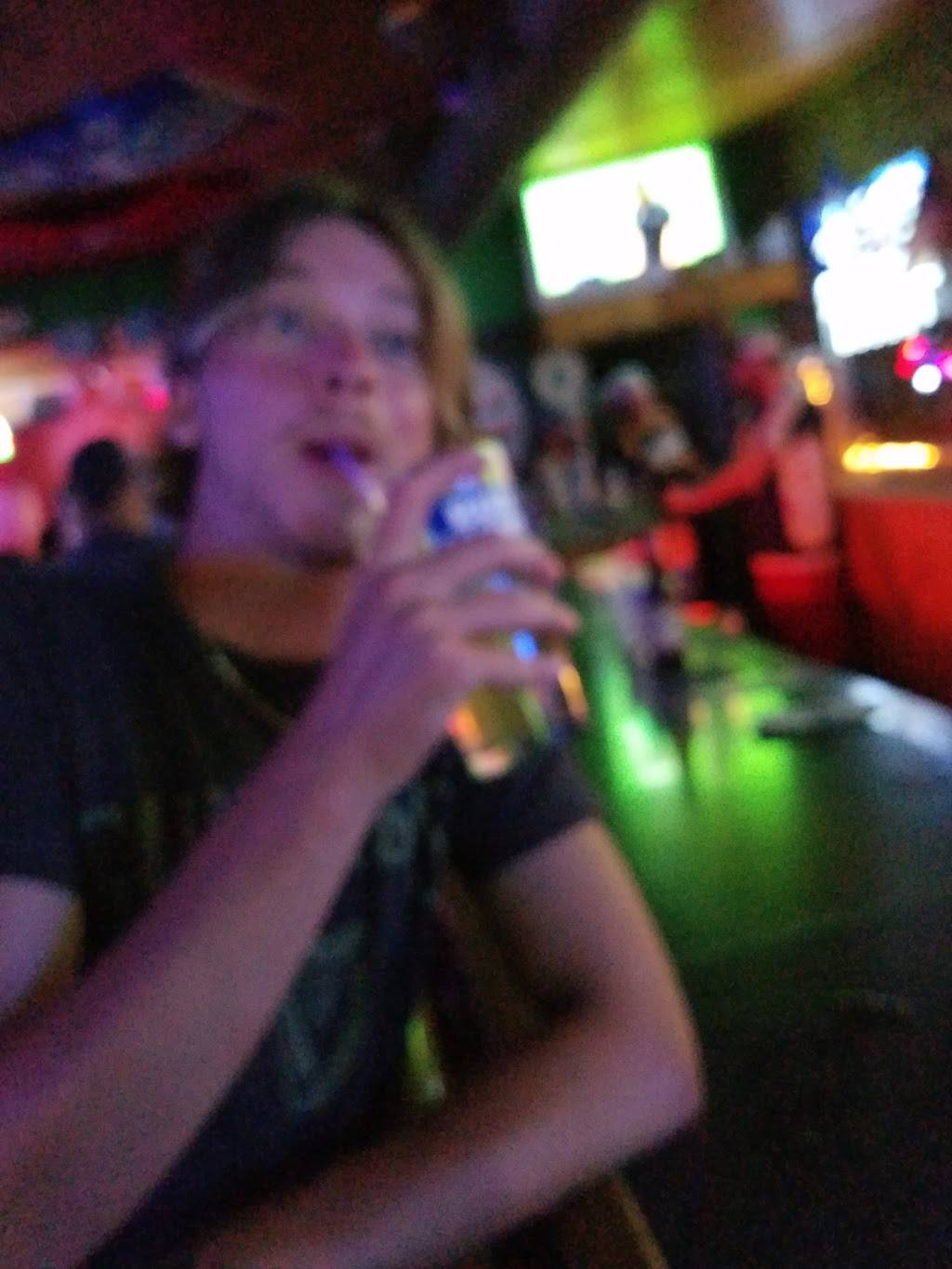 Danny Boys Irish Pub | restaurant | 1242, 315 E Lake St, Horicon, WI 53032, USA | 9204850823 OR +1 920-485-0823