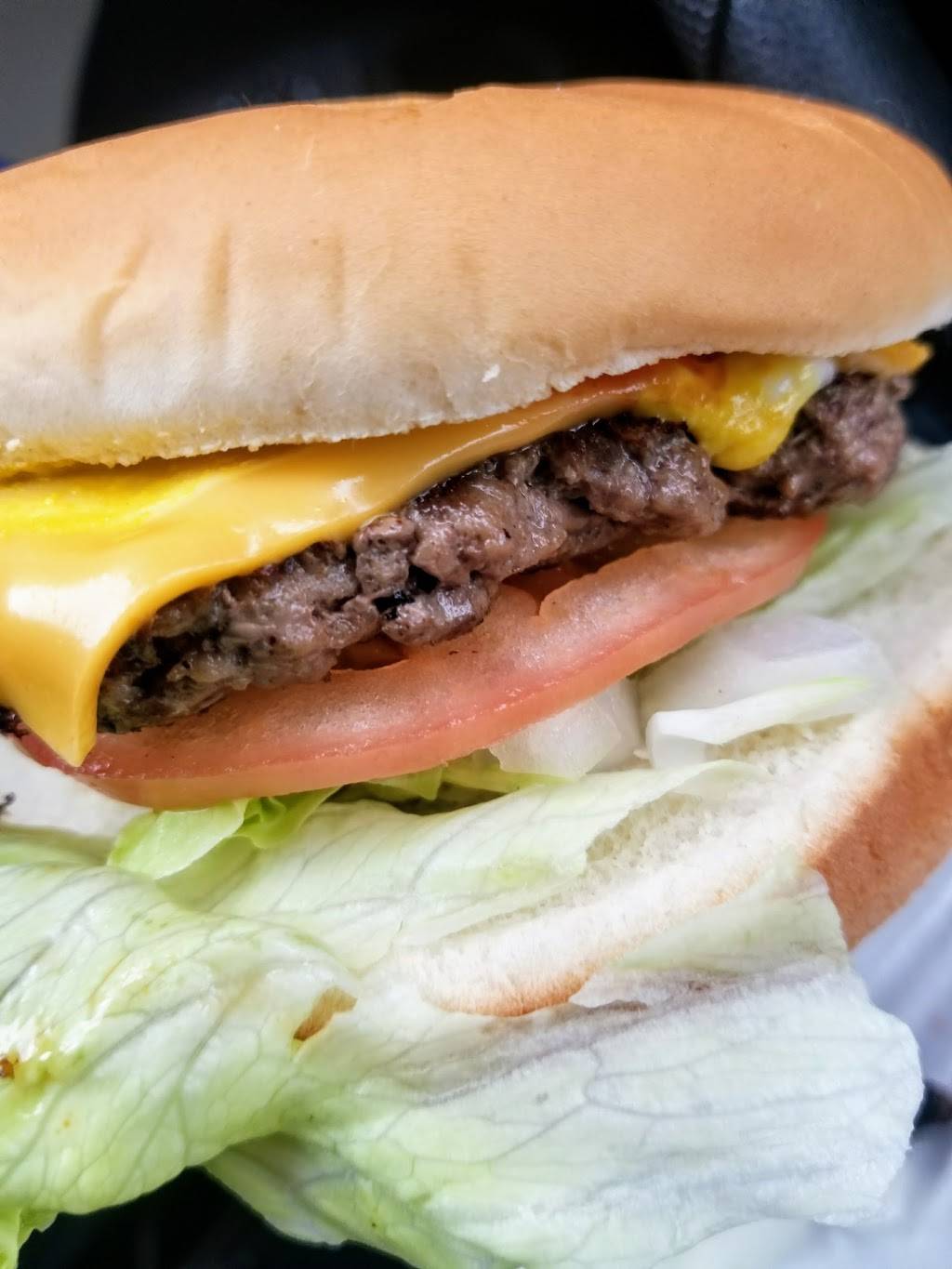 Hometown Restaurant | restaurant | 309 E 4th Ave, Tarentum, PA 15084, USA | 7242260888 OR +1 724-226-0888