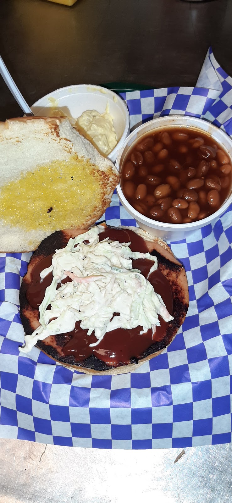 HOMETOWN GRILL | restaurant | 510 N Missouri St, West Memphis, AR 72301, USA | 8703942621 OR +1 870-394-2621