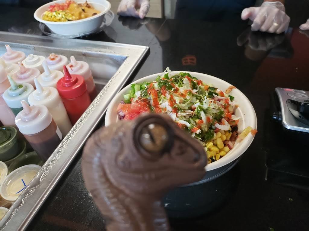 Bombay Burrito | restaurant | 36944 Vine St, Willoughby, OH 44094, USA | 4405714020 OR +1 440-571-4020