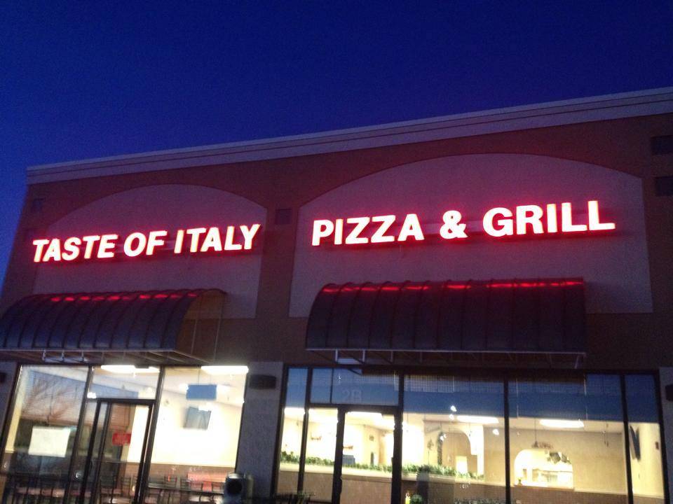 Taste Of Italy | restaurant | 105 Clarion Rd, Altavista, VA 24517, USA | 4343092624 OR +1 434-309-2624