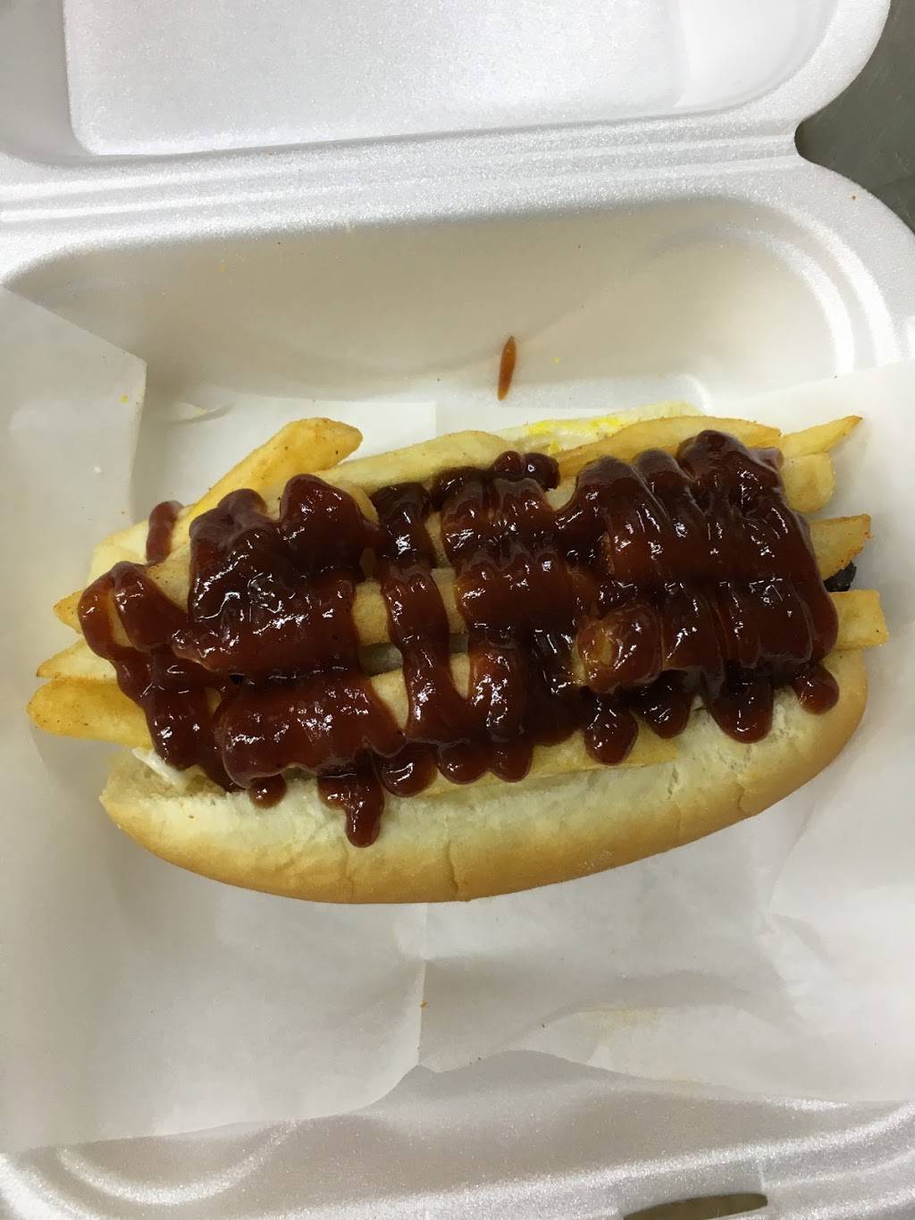 Fresh Cuts Deli | restaurant | 5615 Woodland Ave, Cleveland, OH 44104, USA | 2169386707 OR +1 216-938-6707