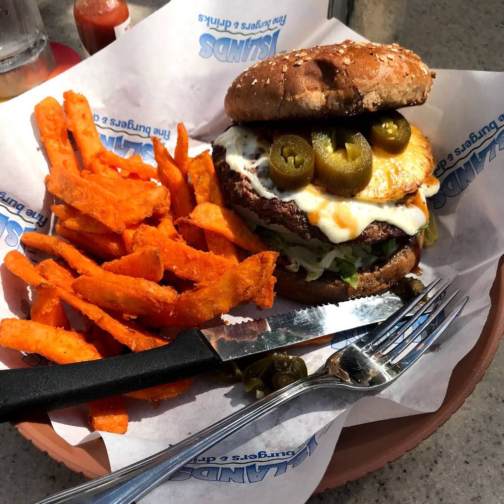 Islands Restaurant Manhattan Beach | restaurant | 3200 N Sepulveda Blvd, Manhattan Beach, CA 90266, USA | 3105464456 OR +1 310-546-4456