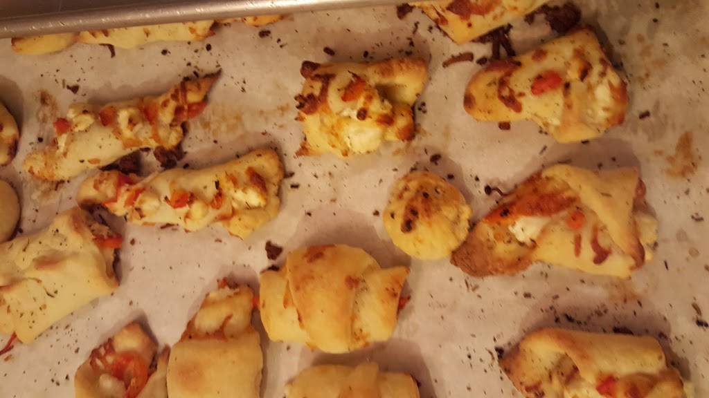 Oshawa Italian Recreation Club | restaurant | 245 Simcoe St S, Oshawa, ON L1H 4H3, Canada | 9057258053 OR +1 905-725-8053