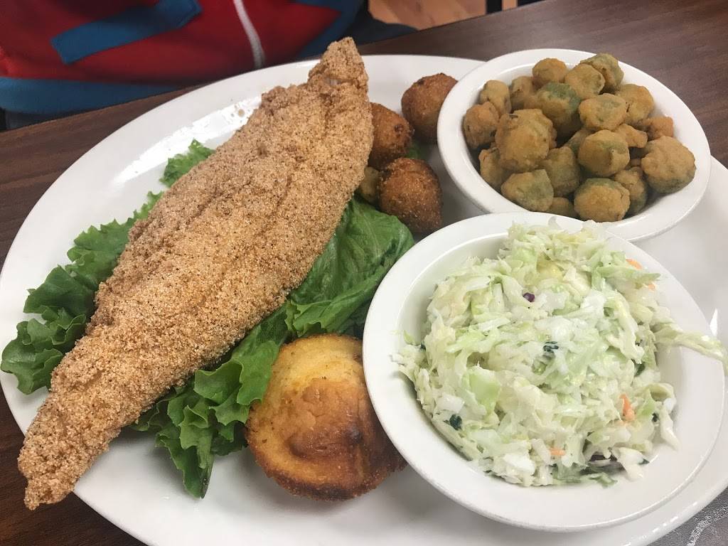 Roane Street Grill | restaurant | 812 N Roane St, Harriman, TN 37748, USA | 8652856025 OR +1 865-285-6025