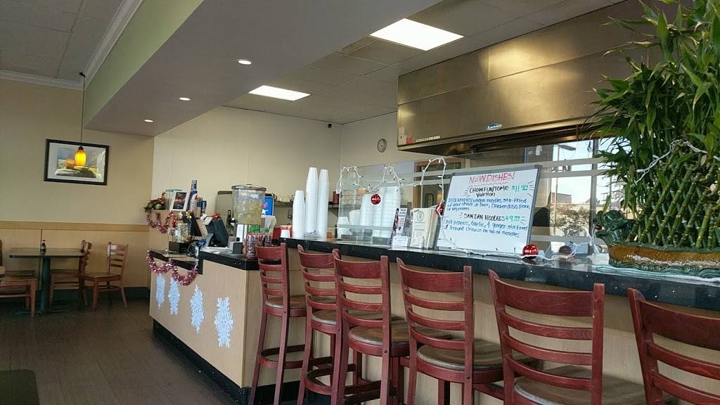 Quik Wok | restaurant | 2184 Vista Way, Oceanside, CA 92054, USA | 7604392228 OR +1 760-439-2228