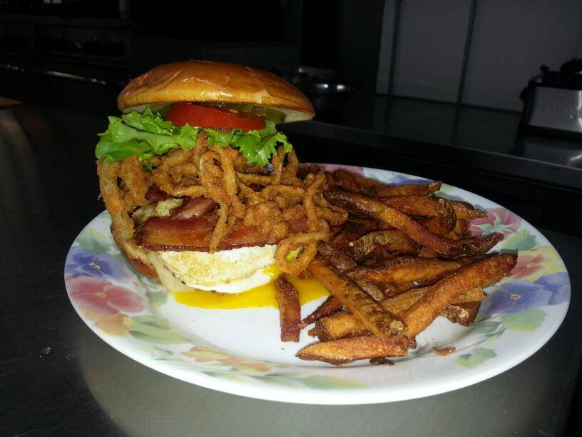 Judys Barge Inn???????????? | restaurant | 600 W Front St, Buffalo, IA 52728, USA | 5634241478 OR +1 563-424-1478