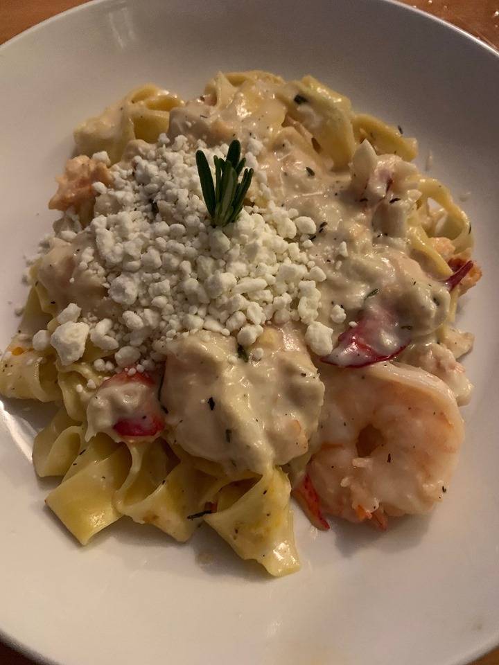 Low Tide Bar & Grill | restaurant | 520 Old Stoney Rd, Corolla, NC 27927, USA | 2525973303 OR +1 252-597-3303