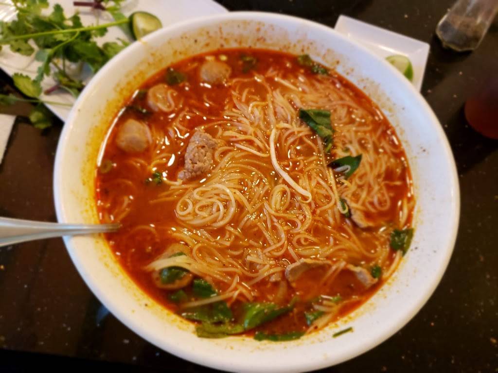 Rose Garden | restaurant | 2825 S Market St, Redding, CA 96001, USA | 5302438863 OR +1 530-243-8863