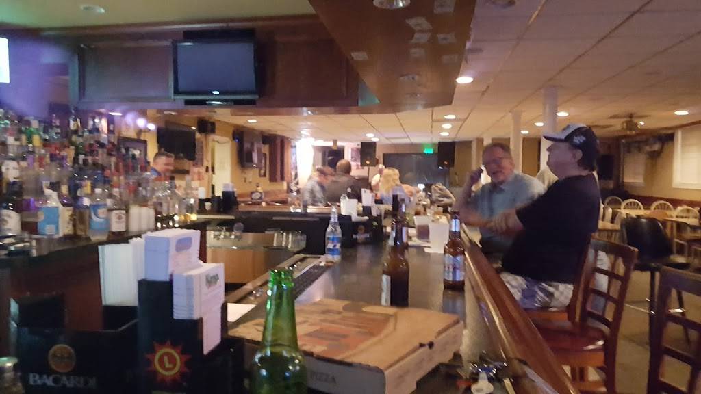 Captains Cafe | restaurant | 2843 Eastern Blvd, Middle River, MD 21220, USA | 4106870690 OR +1 410-687-0690