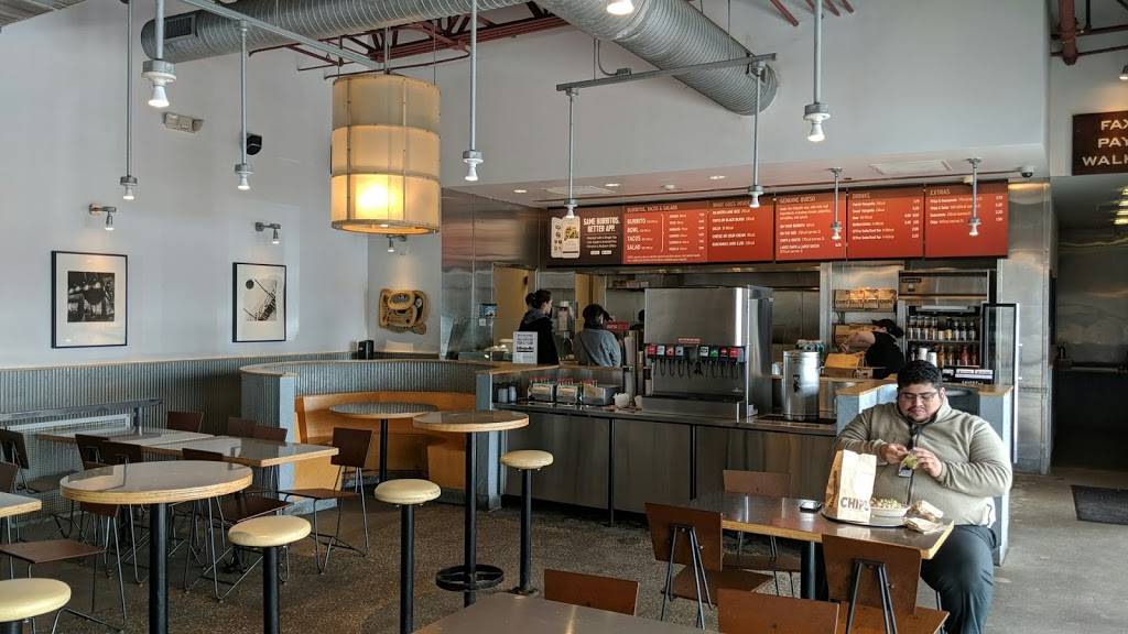 Chipotle Mexican Grill | restaurant | 215 N Broadway, Hicksville, NY 11801, USA | 5168224074 OR +1 516-822-4074