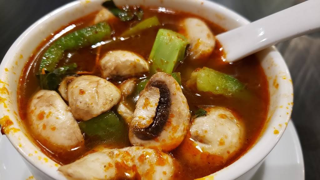 Chi Dim Sum | restaurant | 2425 Yonge St, Toronto, ON M4P 2E7, Canada | 4164831812 OR +1 416-483-1812