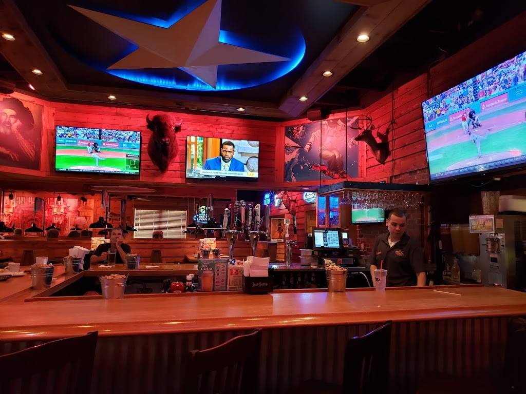 Texas Roadhouse | restaurant | 424 Broadway, Methuen, MA 01844, USA | 9789755588 OR +1 978-975-5588