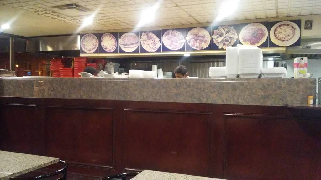 Restaurant Danis Pizzeria | restaurant | 7669 Rue Centrale, LaSalle, QC H8P 1L4, Canada | 5143632470 OR +1 514-363-2470