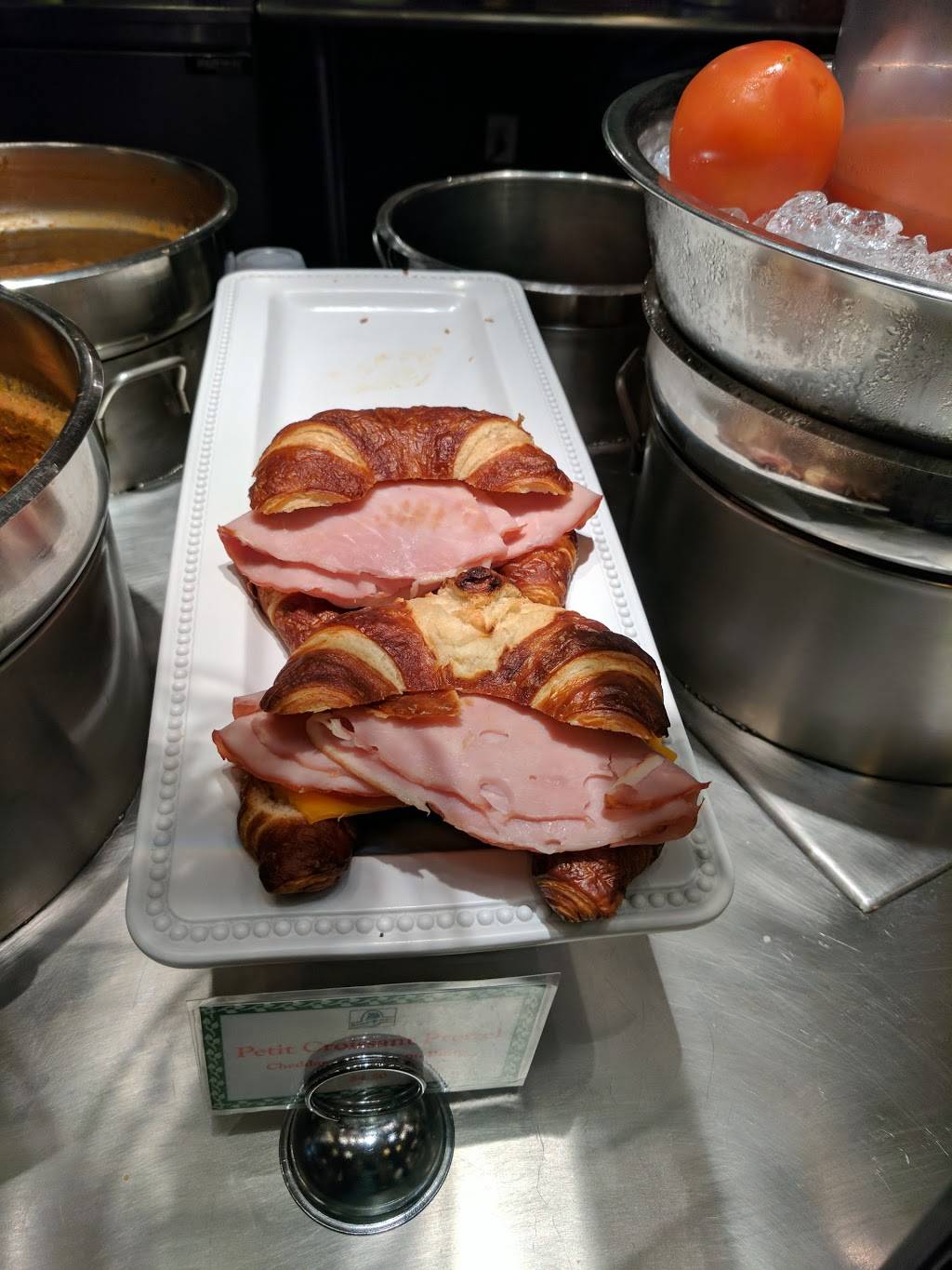 Devon & Blakely | restaurant | 1776 G St NW, Washington, DC 20006, USA | 2028980303 OR +1 202-898-0303