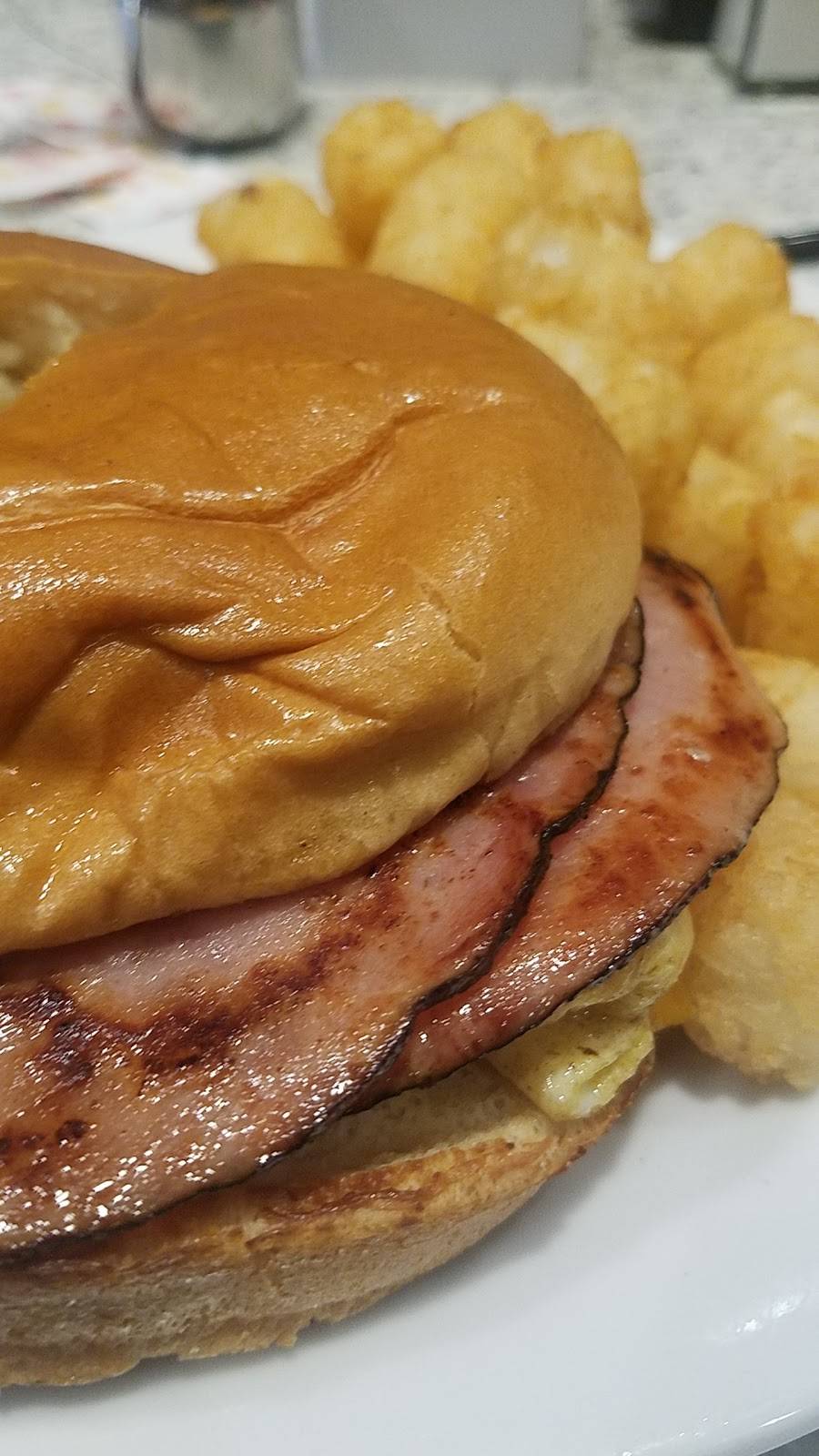 Urban Crave | restaurant | Jamaica, NY 11430, USA | 7037237264 OR +1 703-723-7264